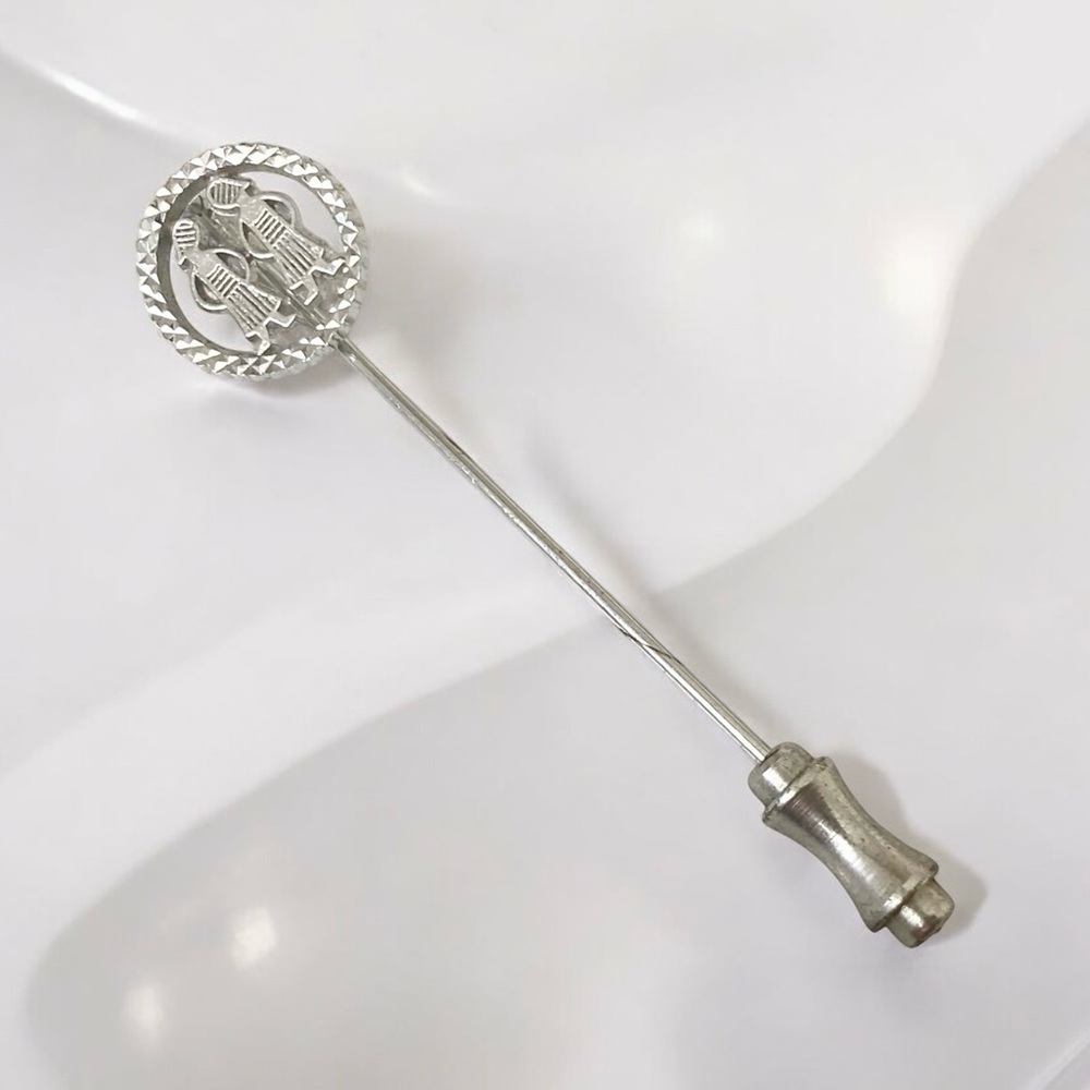 Vintage Rembrandt Sterling Gemini Twins Hat / Lapel Pin. Stamped.